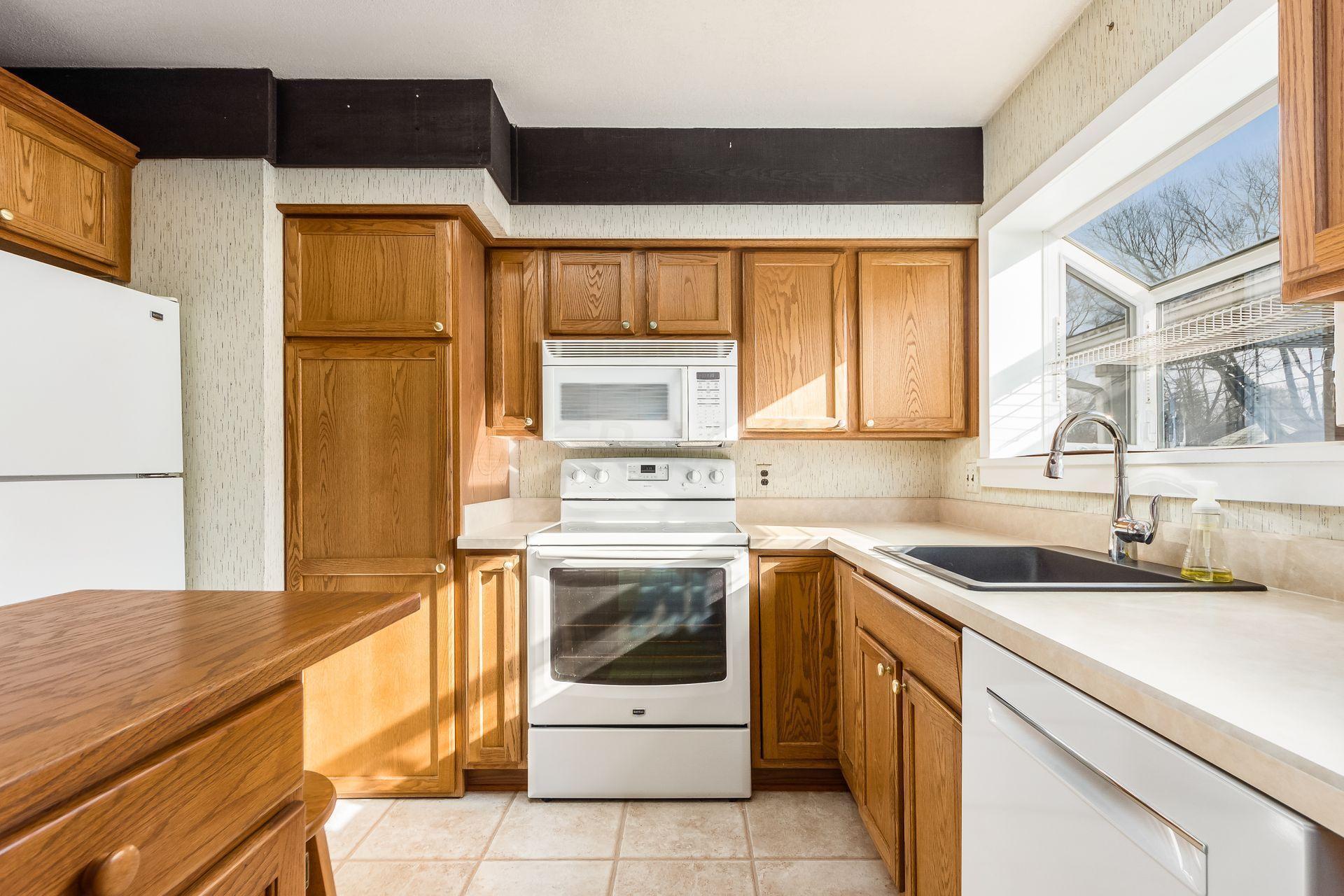 1083 Bernard Road Columbus, OH 43221 - Photo 19 of 46 Gallery Image 19