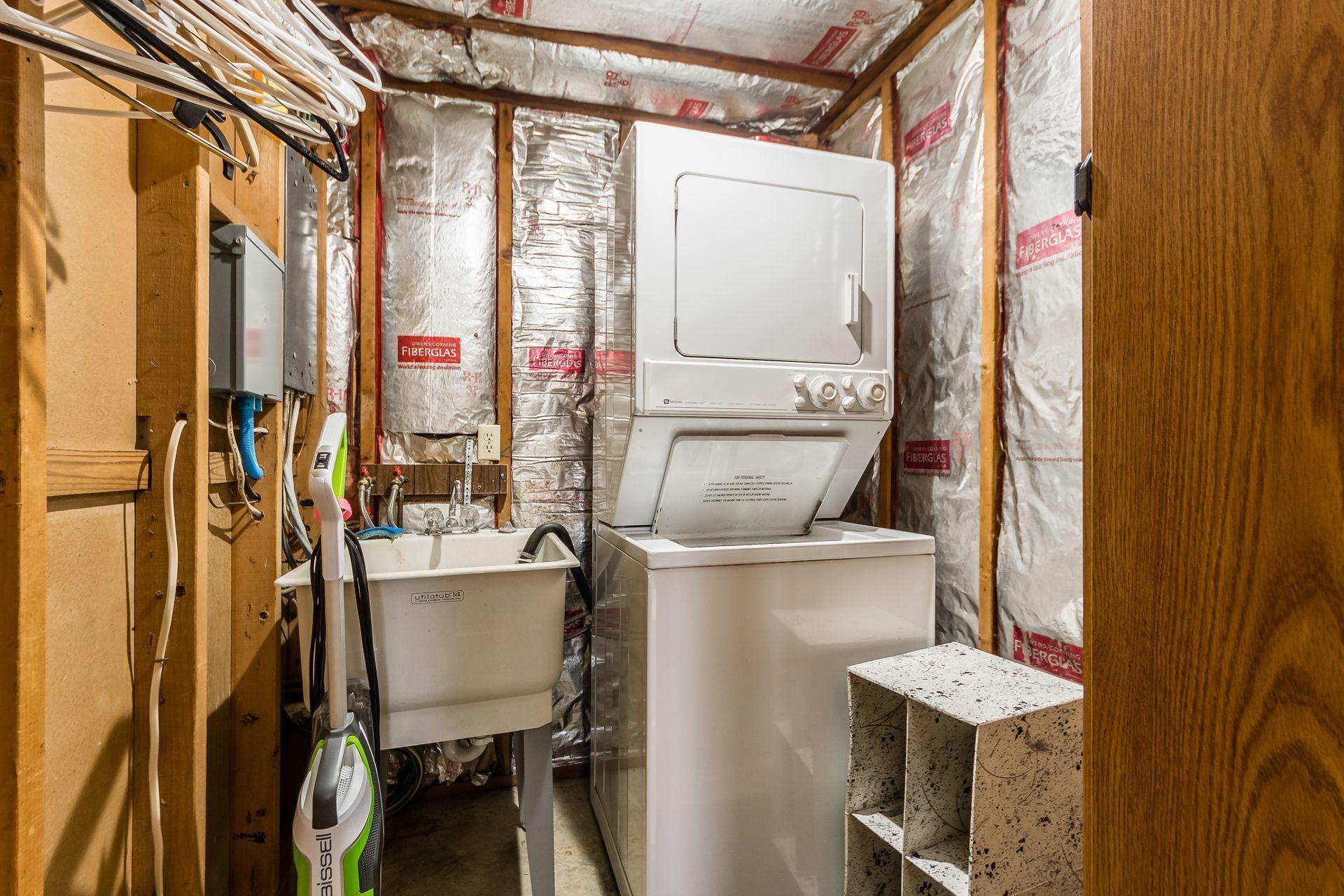 1083 Bernard Road Columbus, OH 43221 - Photo 32 of 46 Gallery Image 32