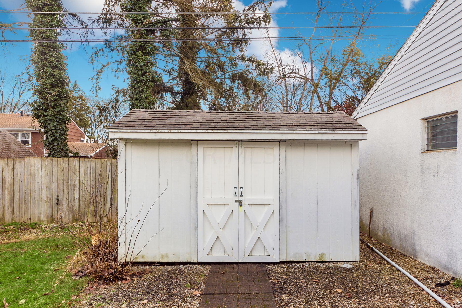 1083 Bernard Road Columbus, OH 43221 - Photo 40 of 46 Gallery Image 40