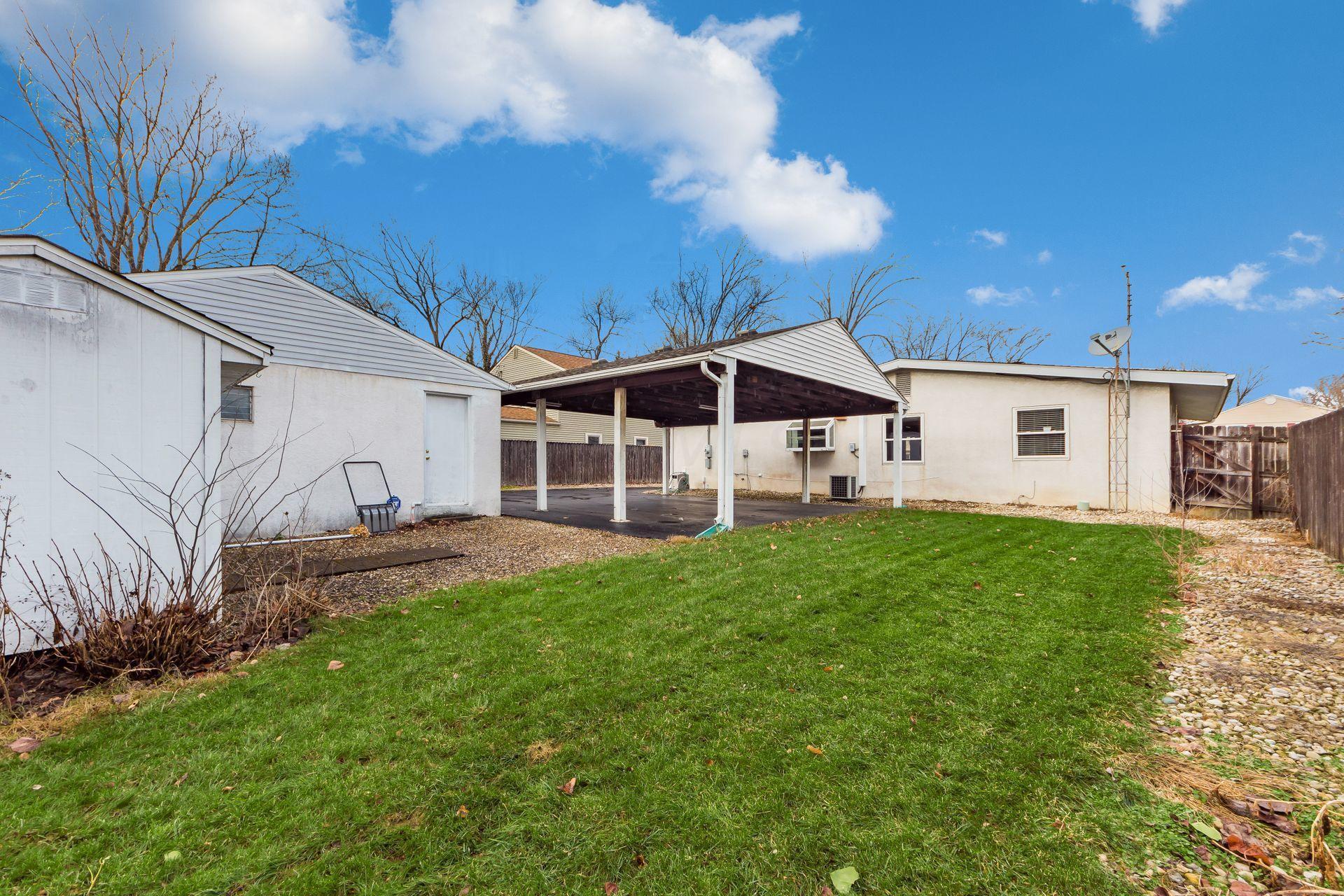 1083 Bernard Road Columbus, OH 43221 - Photo 41 of 46 Gallery Image 41