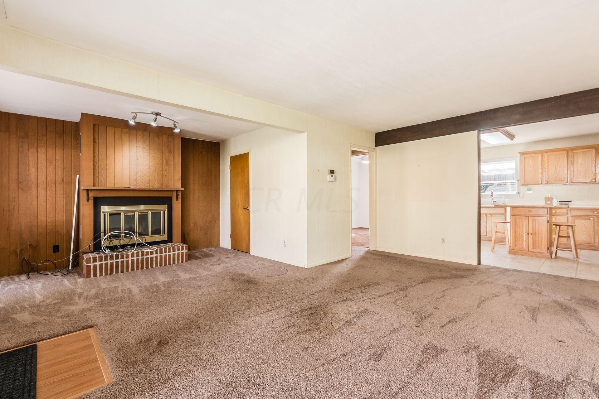 1083 Bernard Road Columbus, OH 43221 - Photo 10 of 46 Gallery Image 10