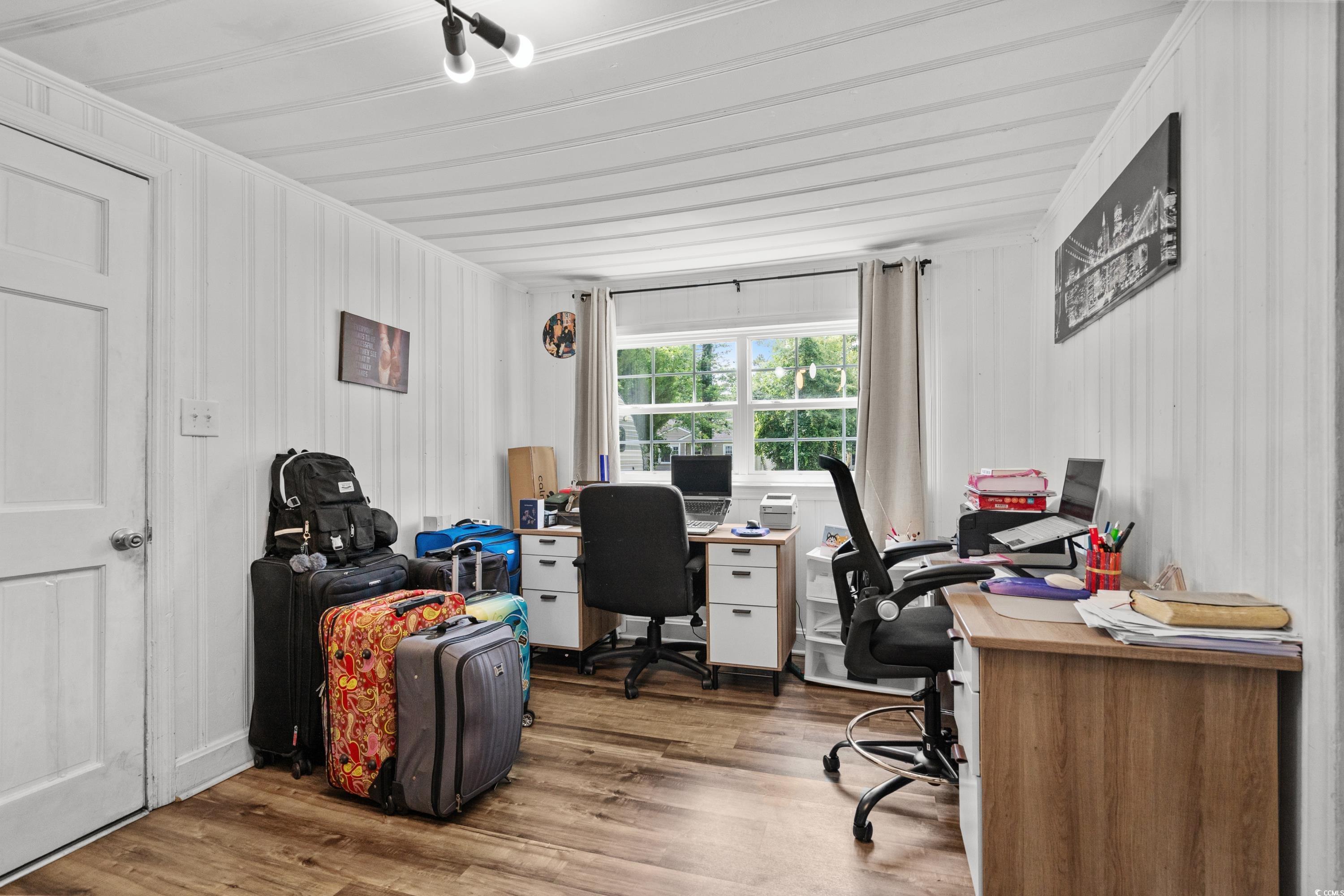708 15th Avenue Conway, SC 29526 - Photo 21 of 38 Washroom featuring independent washer and dryer and wood finished floors