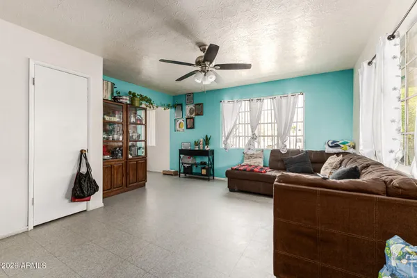 $445,990 | 1147 West Peoria Avenue, Phoenix, AZ 85029