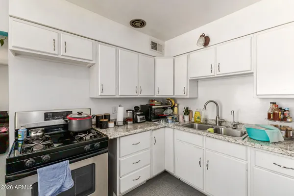 $445,990 | 1147 West Peoria Avenue, Phoenix, AZ 85029