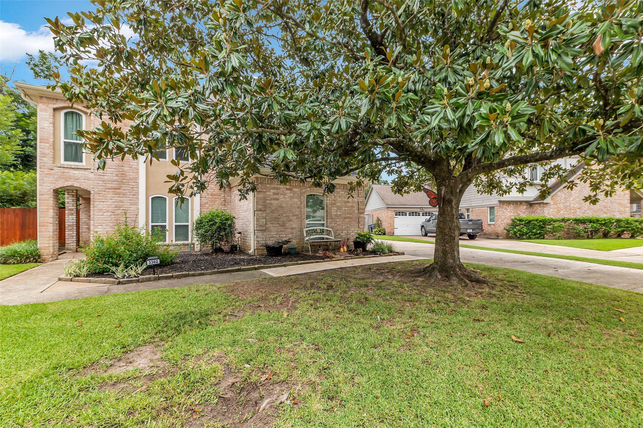3302 Candlelon Drive Spring, TX 77388 - Photo 5 of 29 a white house that has a tree in front of it