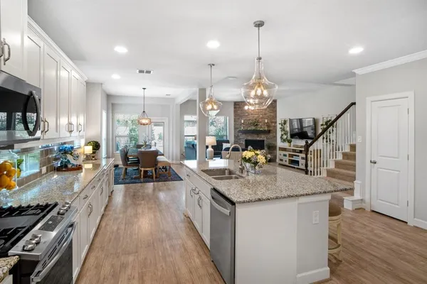 $598,000 | 1120 8th Street, Argyle, TX 76226