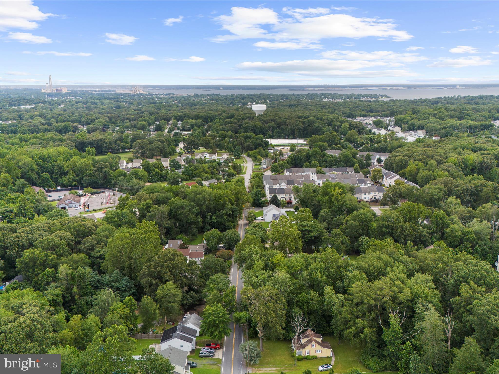 8129 Elizabeth Road Pasadena, MD 21122 - Photo 5 of 13 a view of a city