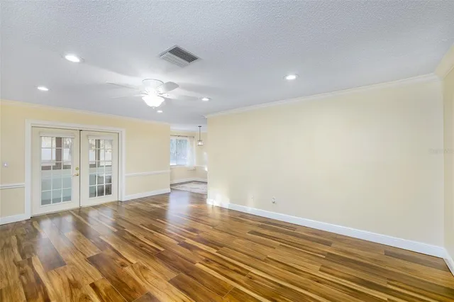 $1,700 | 1515 12th Court Southeast, Largo, FL 33771