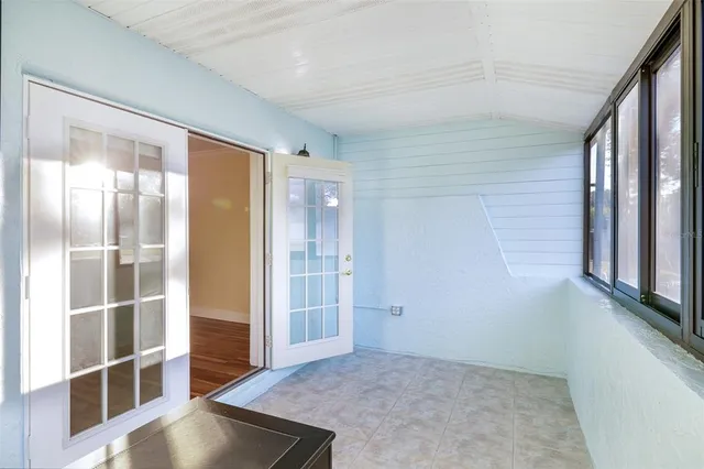 $1,700 | 1515 12th Court Southeast, Largo, FL 33771