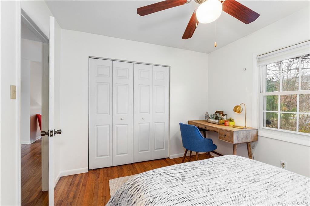 453 Beaverdam Road Asheville, NC 28804 - Photo 19 of 31 Gallery Image 19