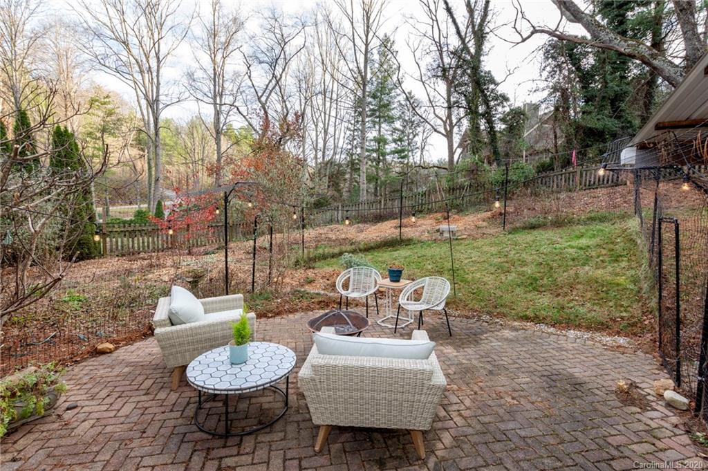 453 Beaverdam Road Asheville, NC 28804 - Photo 23 of 31 Gallery Image 23