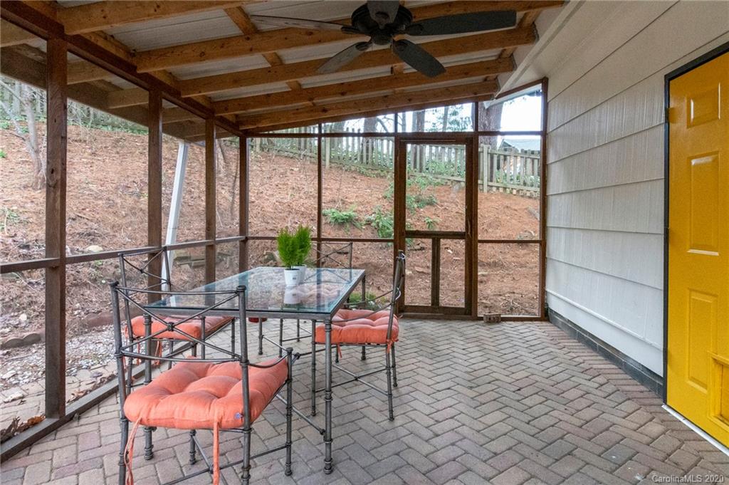453 Beaverdam Road Asheville, NC 28804 - Photo 26 of 31 Gallery Image 26