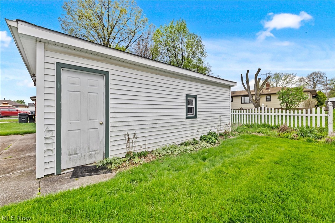 570 Herbert Road Akron, OH 44312 - Photo 27 of 27 Gallery Image 27