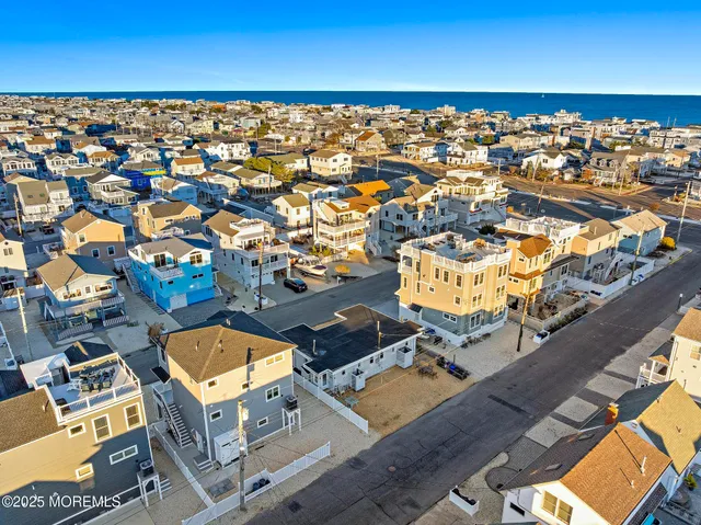 $1,249,000 | 20 East 87th Street, Beach Haven, NJ 08008