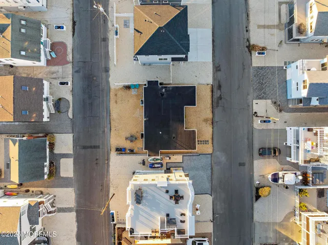 $1,249,000 | 20 East 87th Street, Beach Haven, NJ 08008