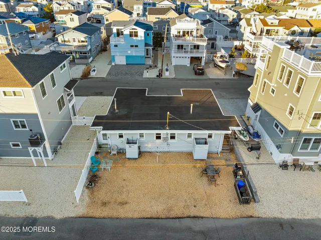 $1,249,000 | 20 East 87th Street, Beach Haven, NJ 08008