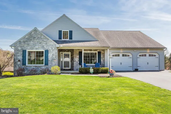 $495,000 | 2050 Cloverton Drive, Columbia, PA 17512