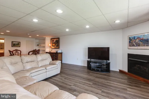 $495,000 | 2050 Cloverton Drive, Columbia, PA 17512
