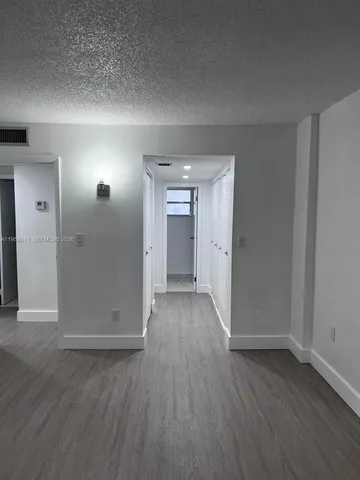 $2,300 | 14165 Southwest 87th Street, Unit D303, Miami, FL 33183