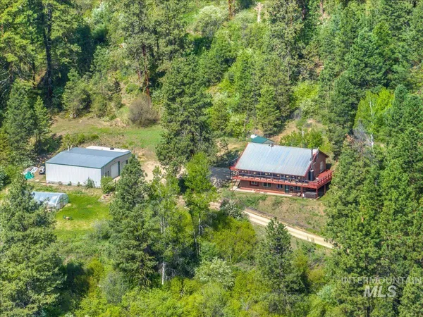 $3,200,000 | 3560 Highway 21, Boise, ID 83716