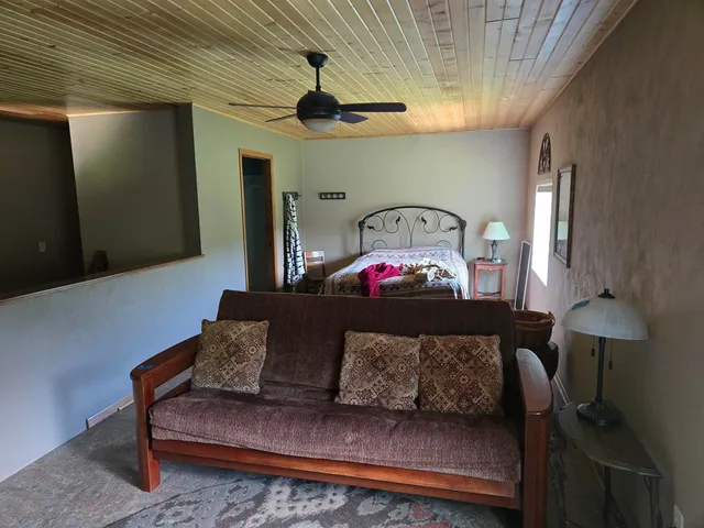 $469,000 | E3538 Boelter Road, Iola, WI 54945