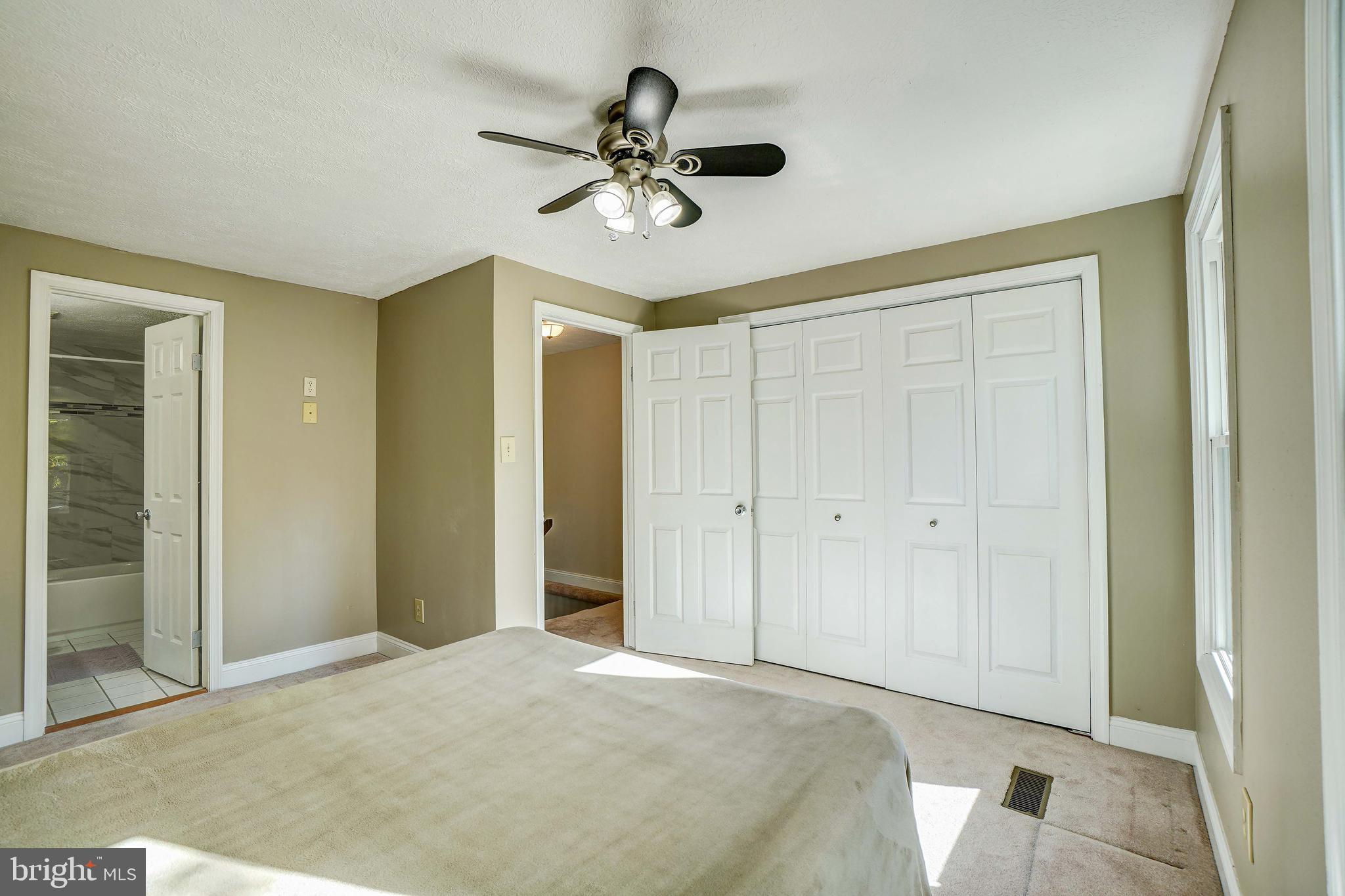 12554 Cross Ridge Way Germantown, MD 20874 - Photo 24 of 32 Gallery Image 24
