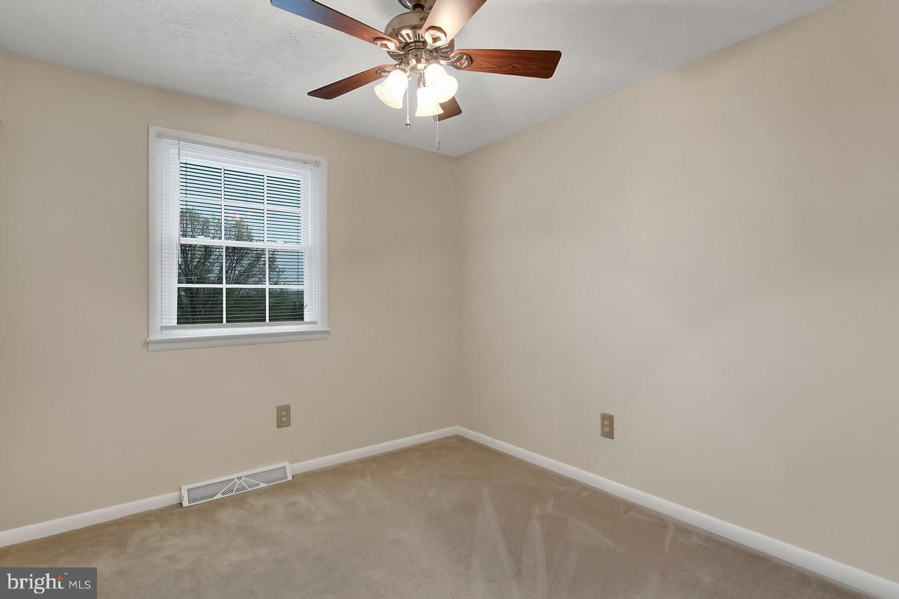 110 Old Orchard Road York, PA 17403 - Photo 14 of 26 Gallery Image 14