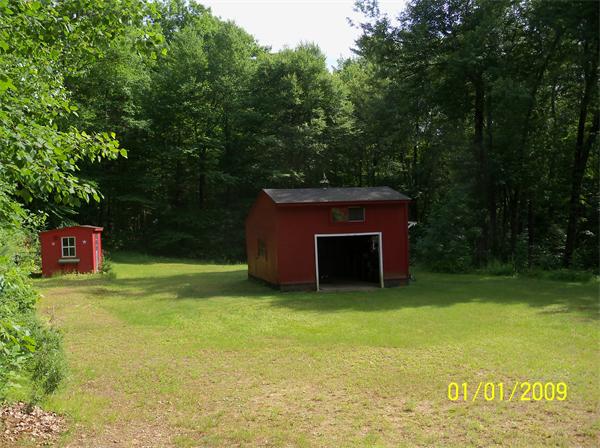 37 Crocker Nye Road Oakham, MA 01068 - Photo 3 of 13 Gallery Image 3