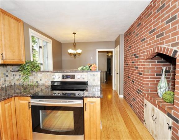 560 Heald Road Carlisle, MA 01741 - Photo 5 of 20