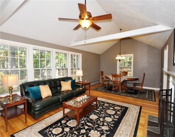 560 Heald Road Carlisle, MA 01741 - Photo 7 of 20