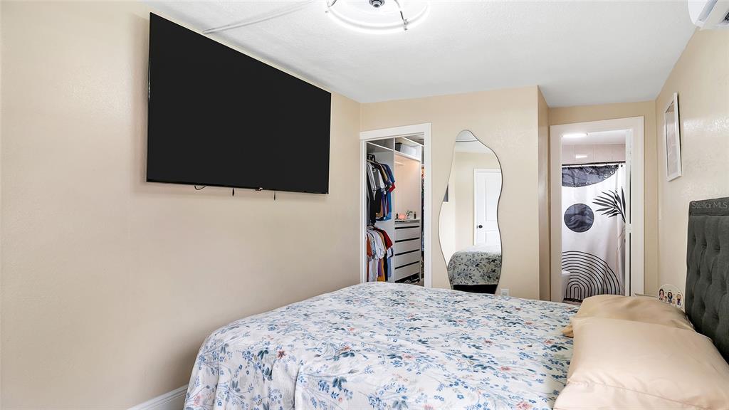 6424 Yorkshire Road Tampa, FL 33634 - Photo 16 of 59 Gallery Image 16