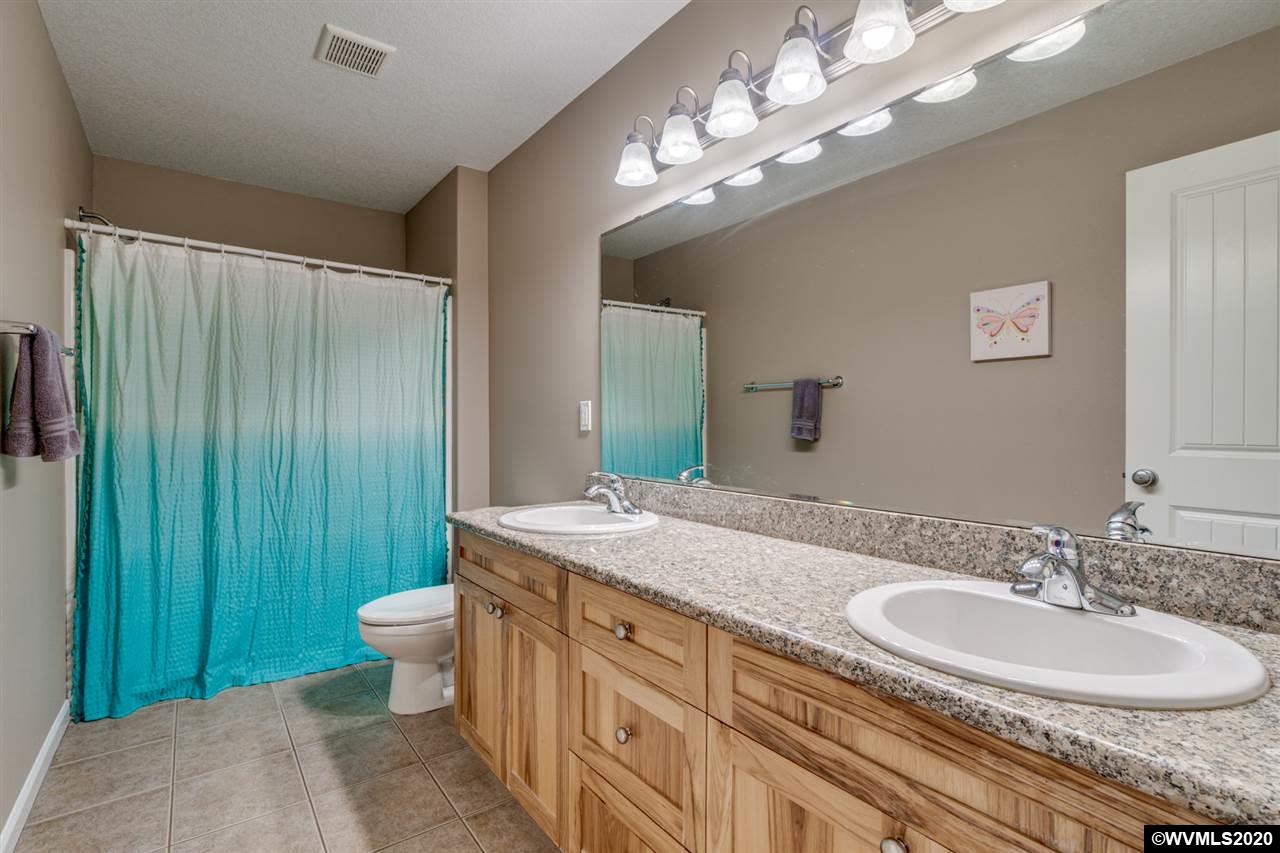 2693 Oak Ridge Street Northwest Albany, OR 97321 - Photo 41 of 42 Gallery Image 41