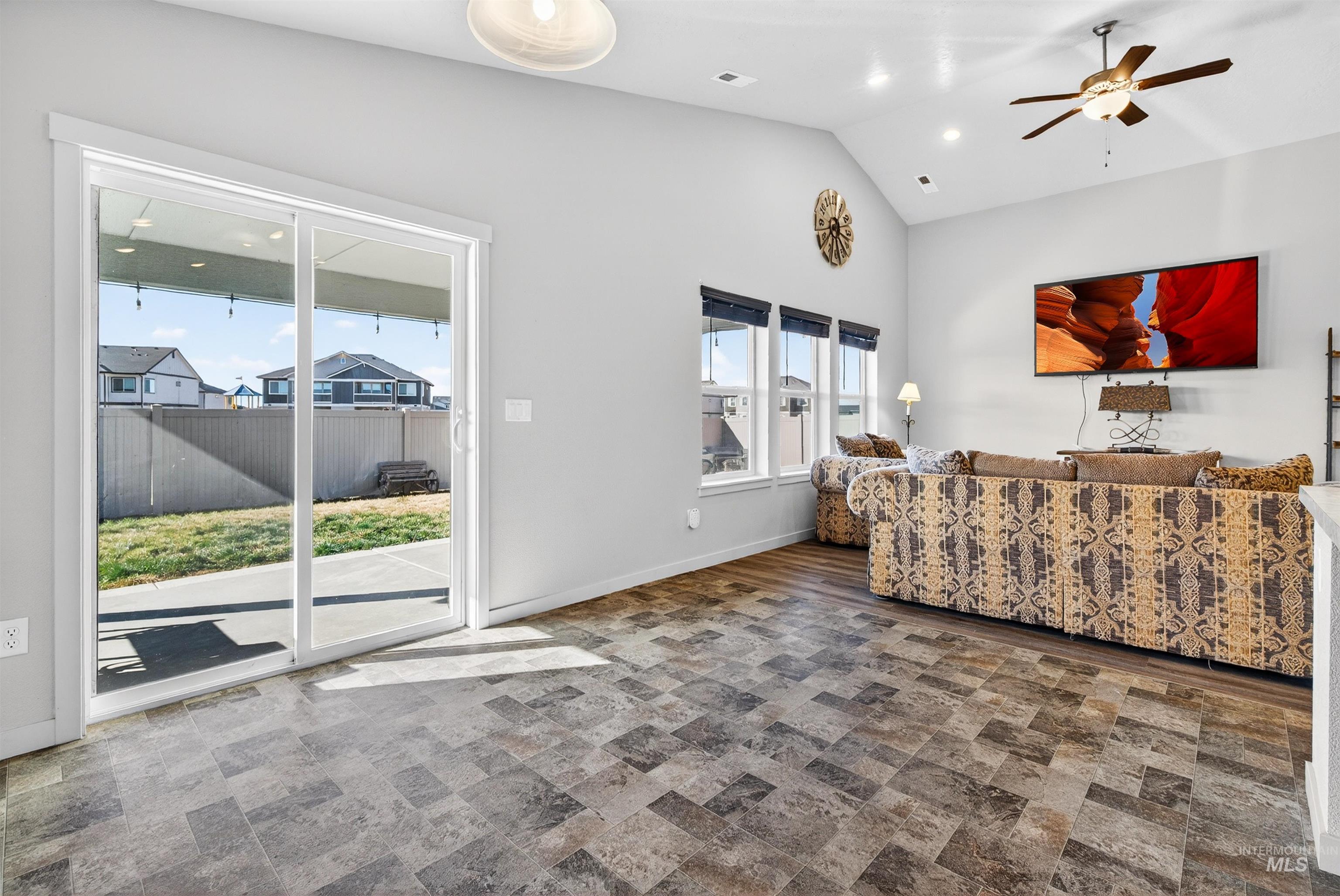 19397 Red Eagle Way Caldwell, ID 83605 - Photo 12 of 39