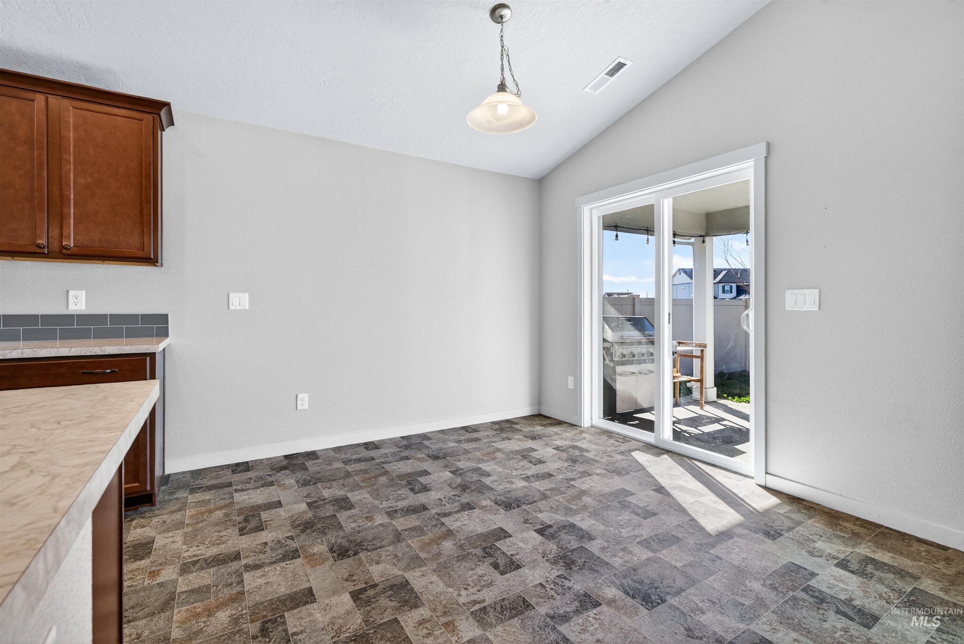 19397 Red Eagle Way Caldwell, ID 83605 - Photo 13 of 39