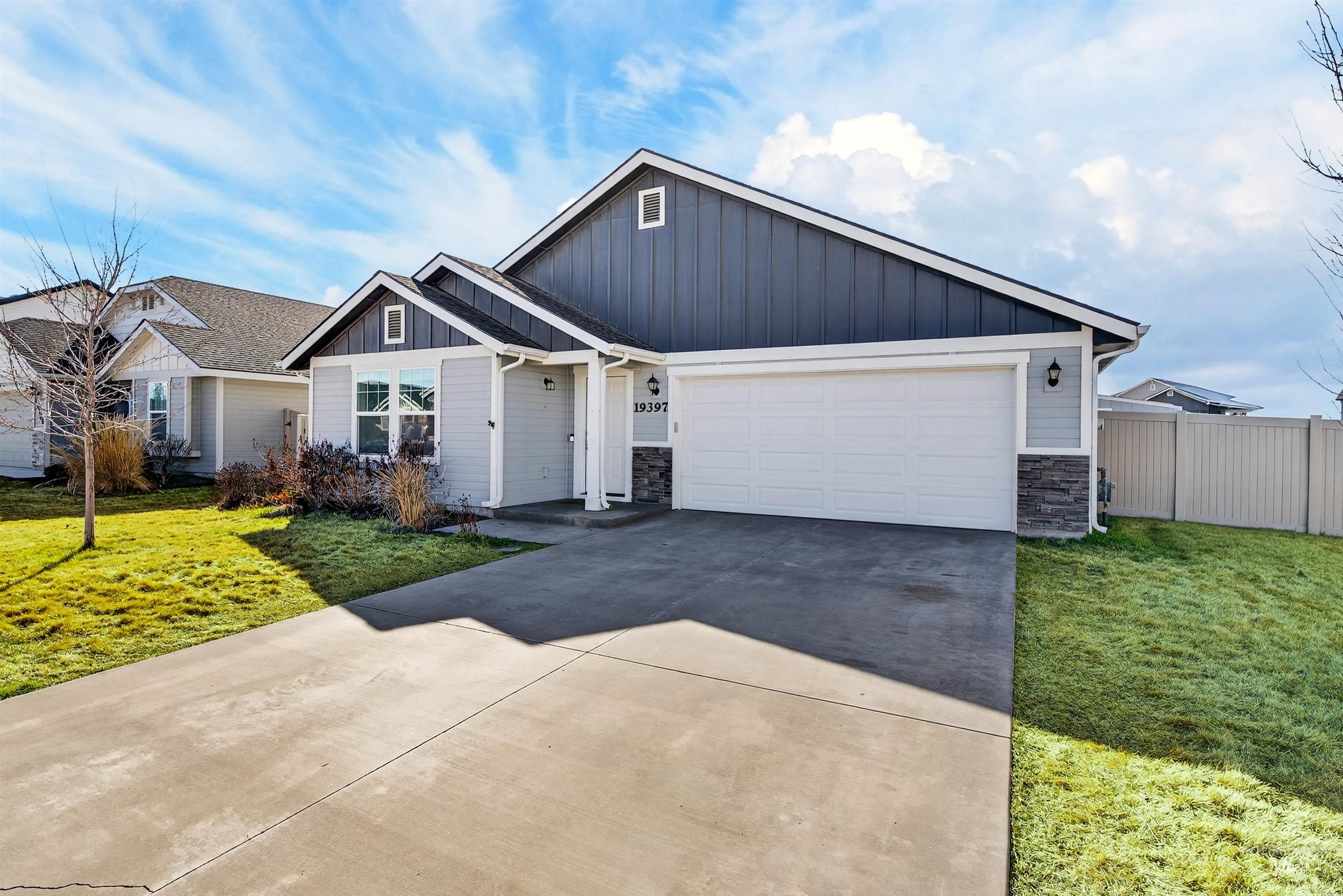 19397 Red Eagle Way Caldwell, ID 83605 - Photo 2 of 39