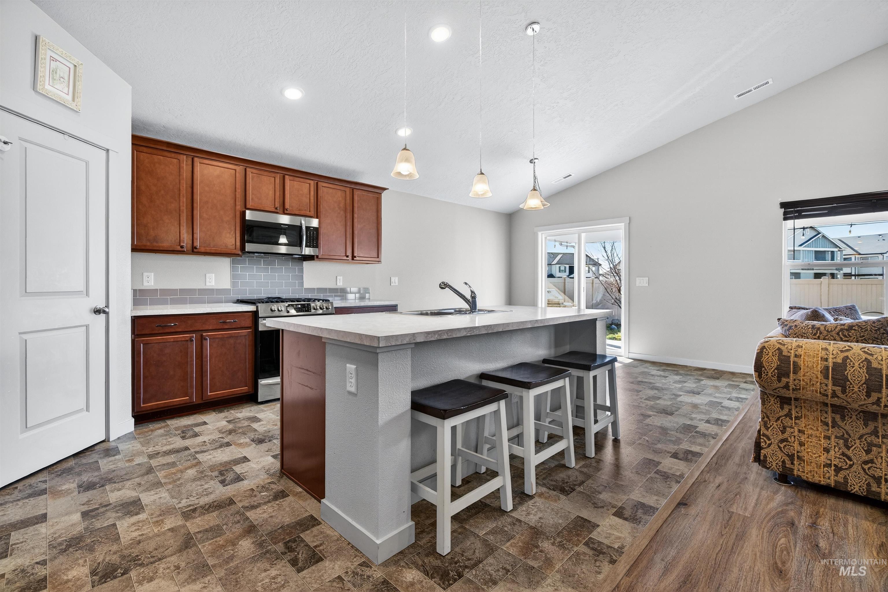 19397 Red Eagle Way Caldwell, ID 83605 - Photo 9 of 39