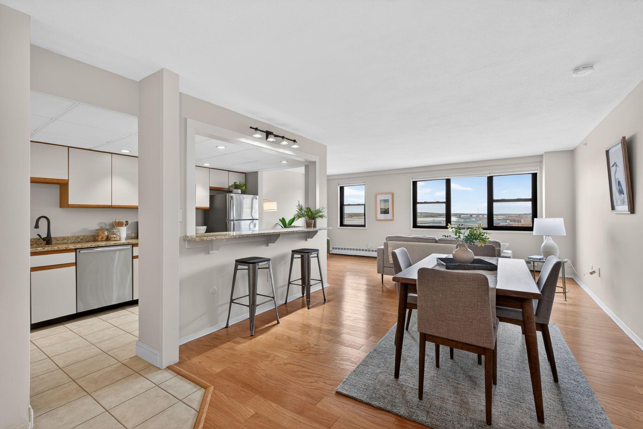 45 Eastern Promenade, Unit 2G Portland, ME 04101 - Photo 5 of 47 38_DSC08470