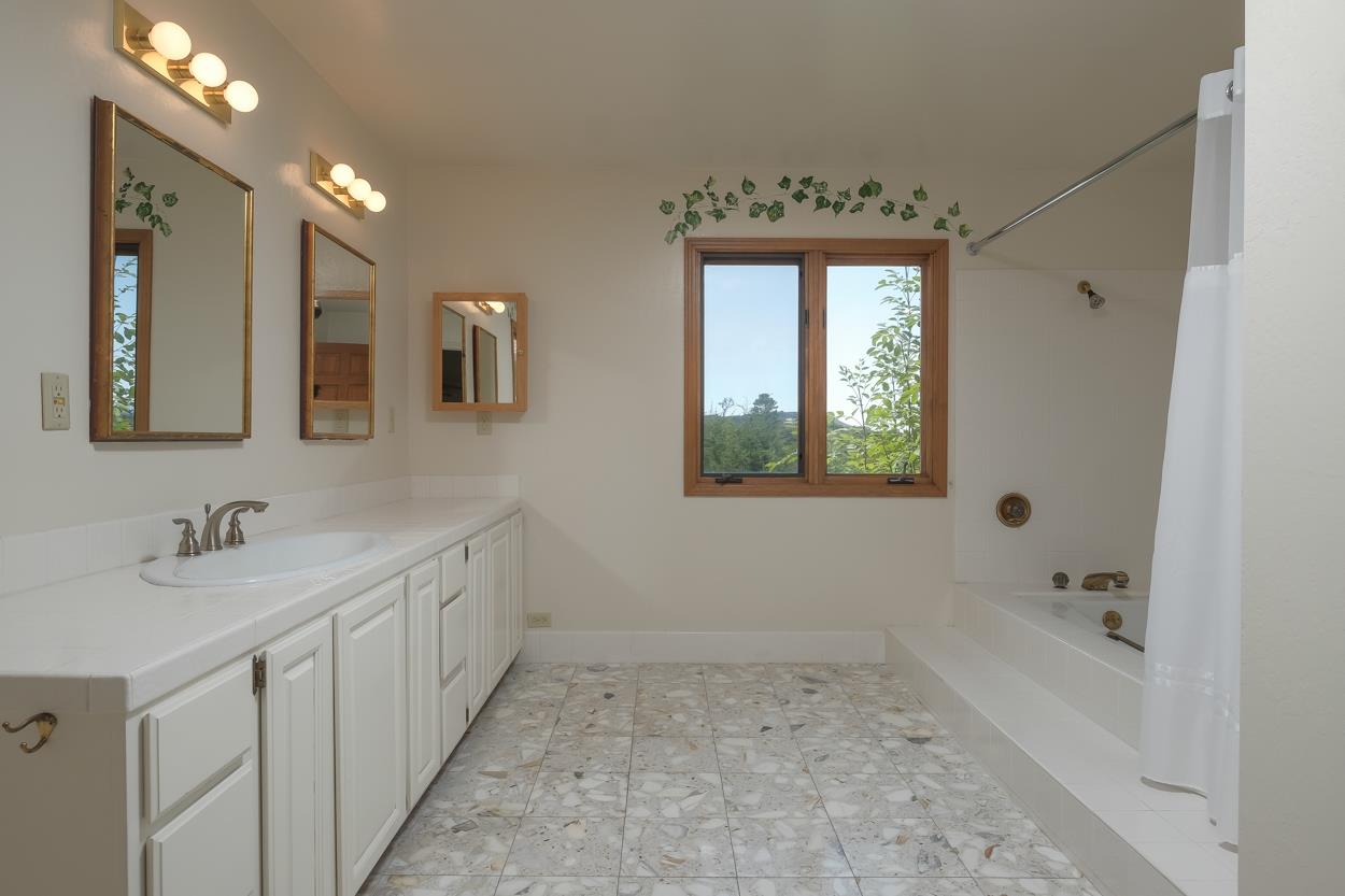 25500 Boots Road Monterey, CA 93940 - Photo 22 of 39 Gallery Image 22