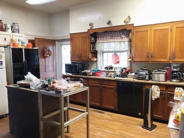4512 Fort Chiswell Road Austinville, VA 24312 - Photo 23 of 30 Gallery Image 23