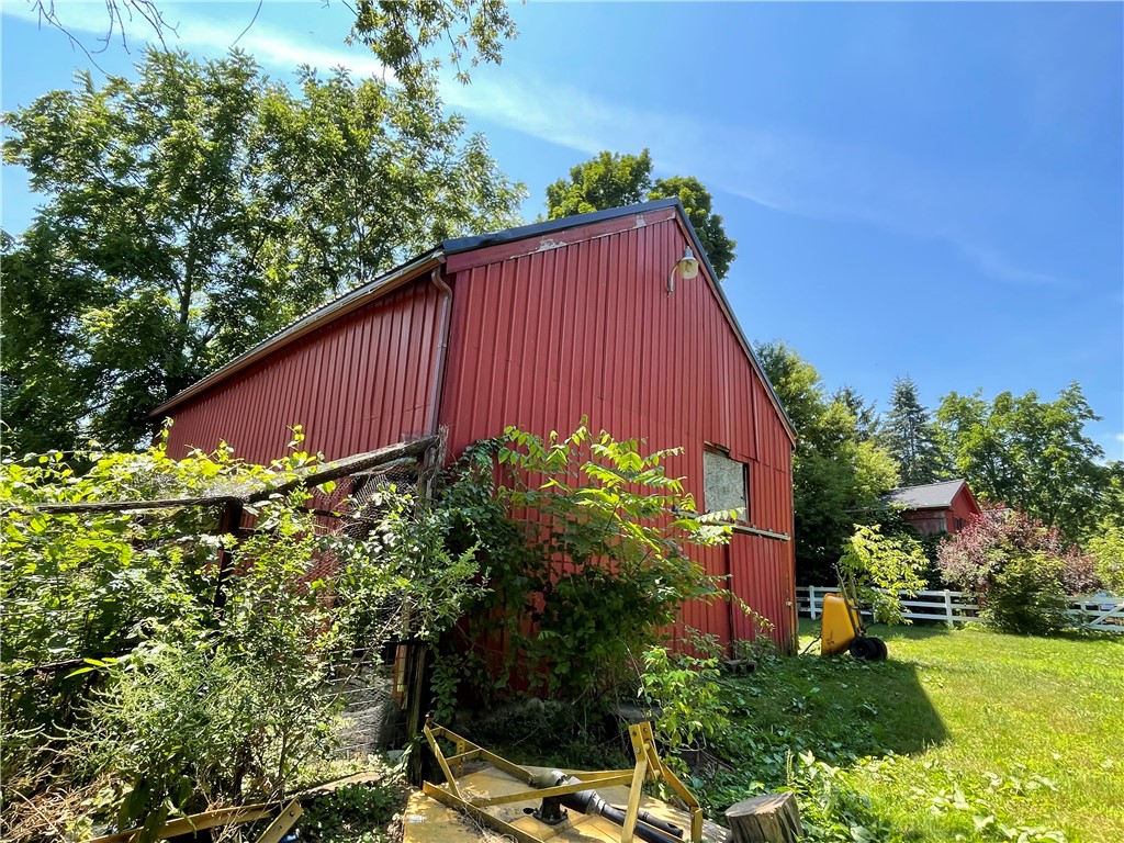 42 Bull Saw Mill Road Mendon, NY 14472 - Photo 12 of 22