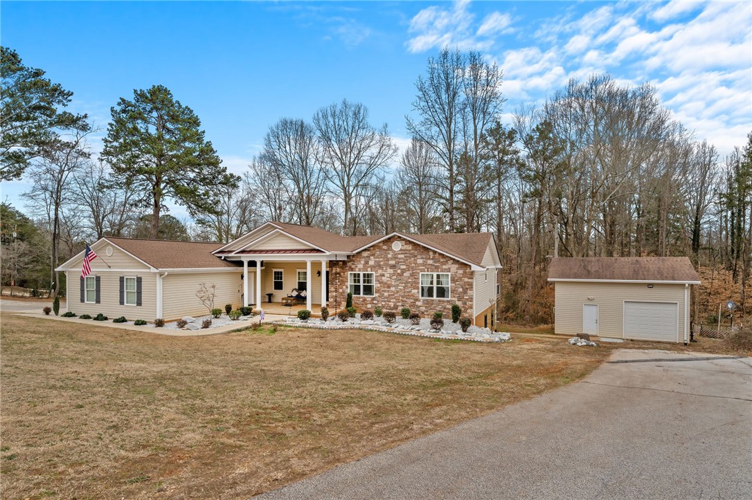 108 Indian Trail Road Seneca, SC 29672 - Photo 1 of 37 Gallery Image 1