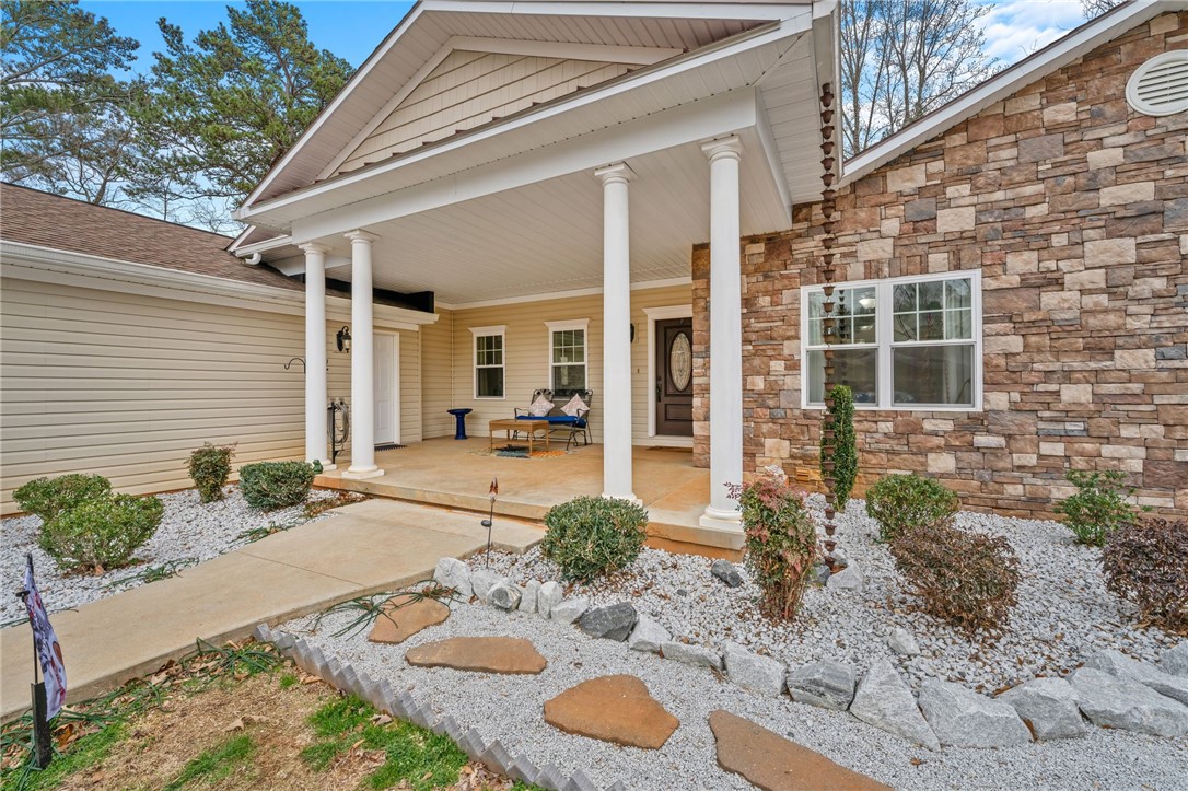 108 Indian Trail Road Seneca, SC 29672 - Photo 3 of 37 Gallery Image 3