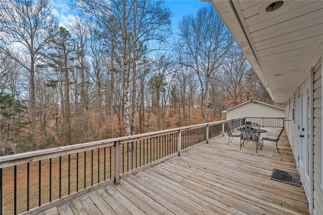108 Indian Trail Road Seneca, SC 29672 - Photo 34 of 37 Gallery Image 34