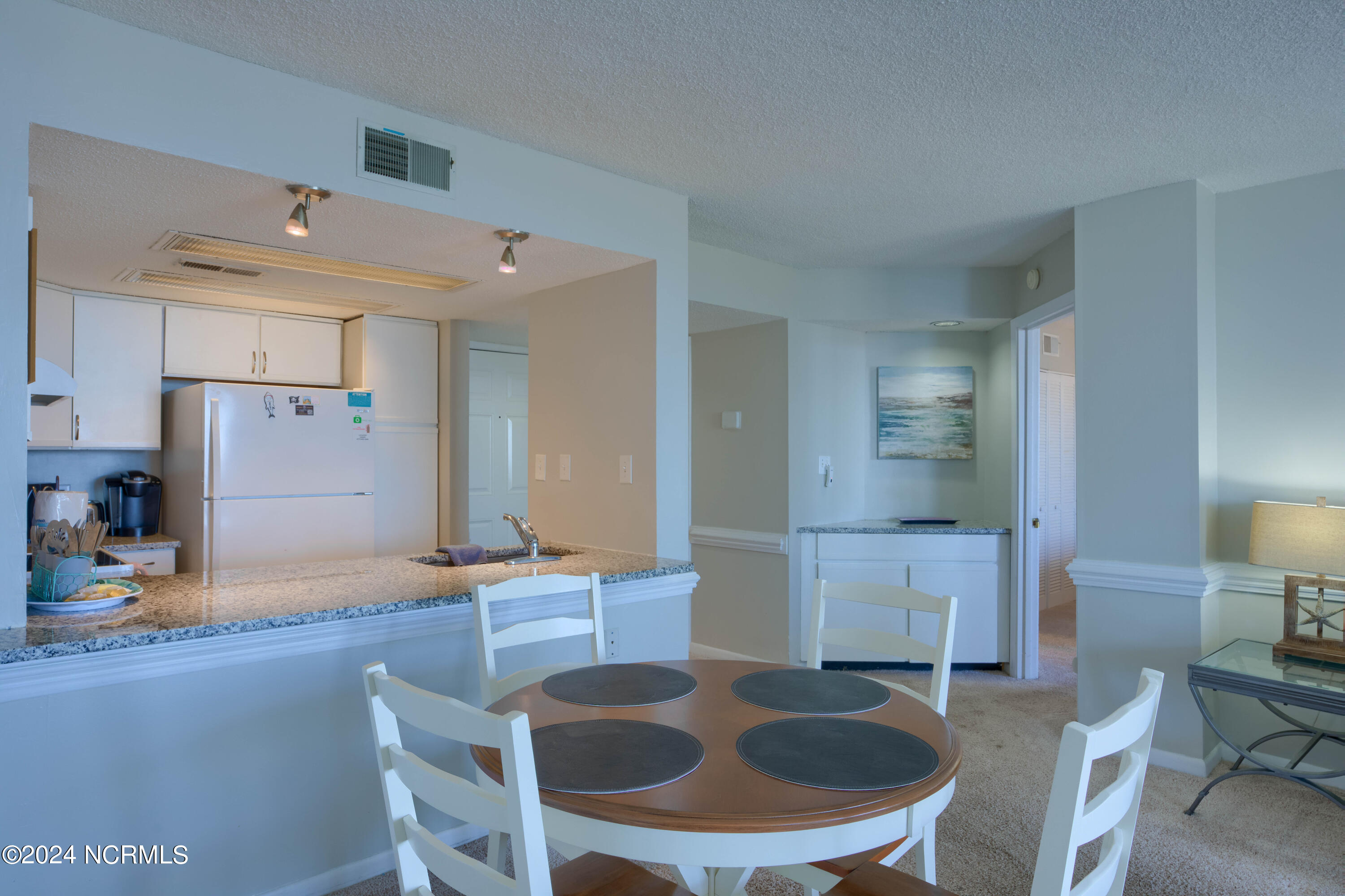 2000 New River Inlet Road, Unit 1305 North Topsail Beach, NC 28460 - Photo 5 of 21 1305 St Regis - Interiors_11