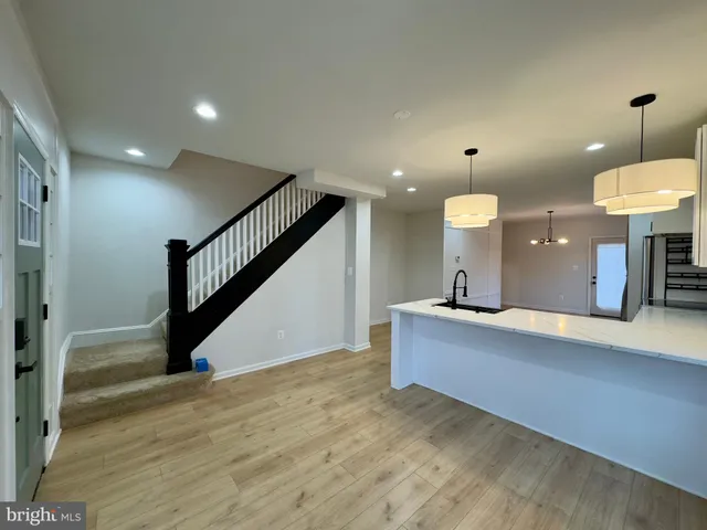 $2,500 | 3401 Glenmore Avenue, Baltimore, MD 21214