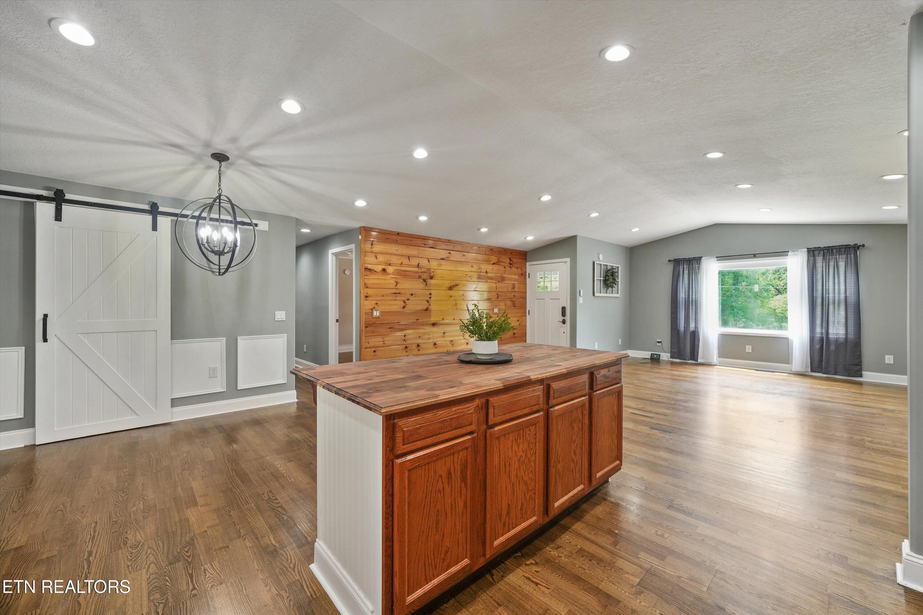 79 Reservoir Road Norris, TN 37828 - Photo 18 of 43 Kitchen