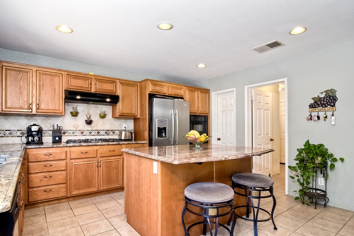 4349 Forest Ranch Way Oceanside, CA 92057 - Photo 13 of 25