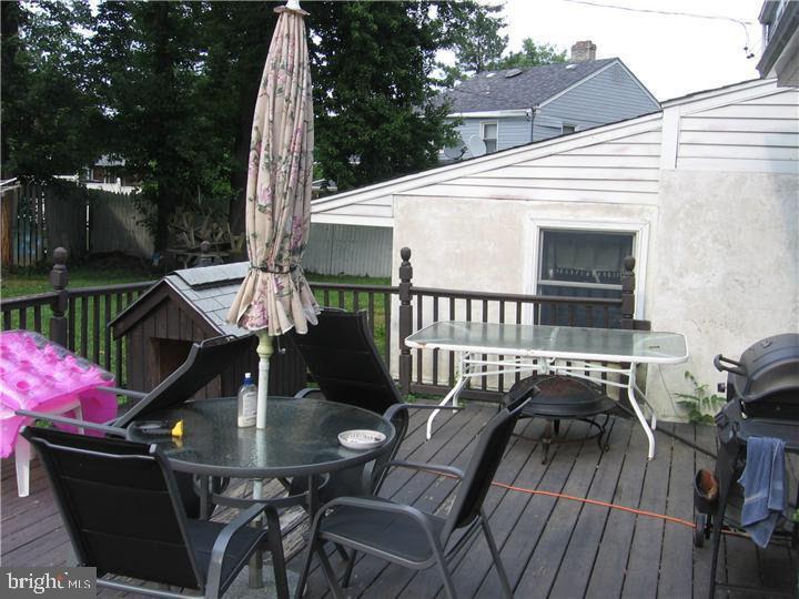 555 Lamp Post Lane Aston, PA 19014 - Photo 11 of 12 Gallery Image 11