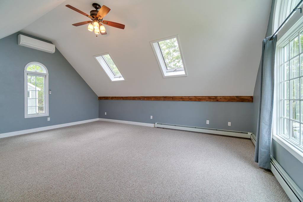 546 Ocean Point Road East Boothbay, ME 04544 - Photo 25 of 48 546 Ocean Pt. Rd. East Boothbay, ME_(23)