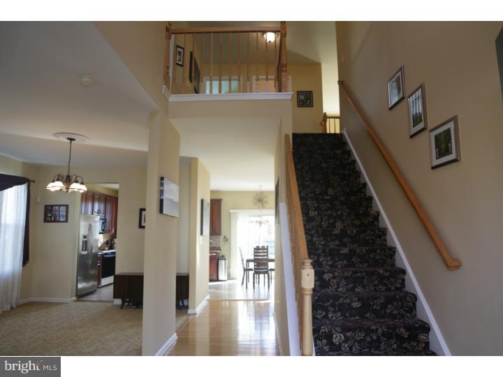 40 Paddock Road Marlton, NJ 08053 - Photo 6 of 23 Foyer